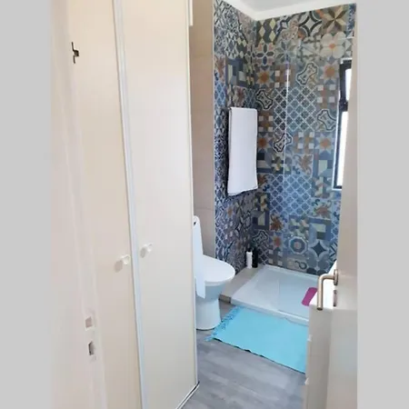 Appart Bleu Azur A Olhos D'agua 5mn De La Plage. Apartment *