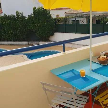 Appart Bleu Azur A Olhos D'agua 5mn De La Plage. Apartment